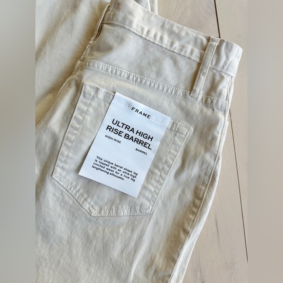 FRAME Ultra High Rise Barrel - Picture 4 of 14